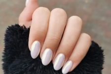 19 white donut glaze almond-shaped nails are a great solution, they look modern and elegant