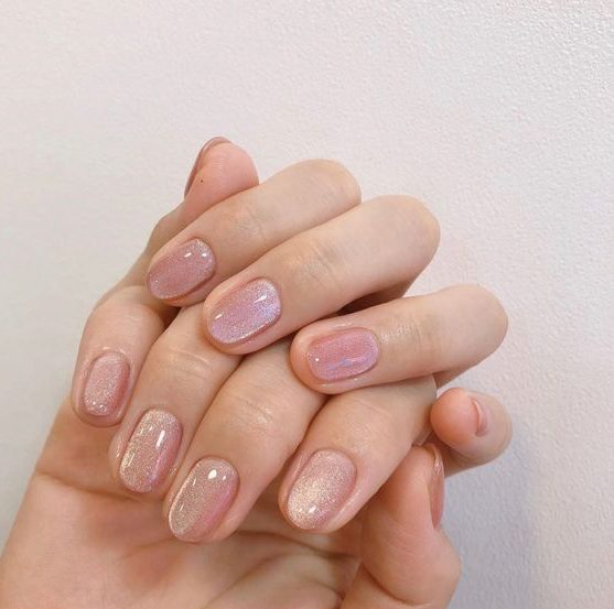 a lovely and chic blush velvet manicure is a lovely idea for any occasion, with a catchy touch to your look