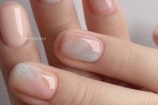 delicate blush and mint watercolor nails are amazing for spring and summer, they look very chic