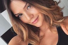 medium-length hair from black to caramel and copper ombre, with messy waves, is a lovely effortlessly chic idea