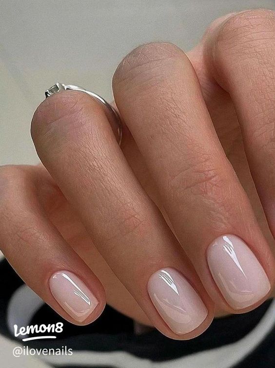classy non-sheer milky nails, short and square ones, will work with any Old Money looks