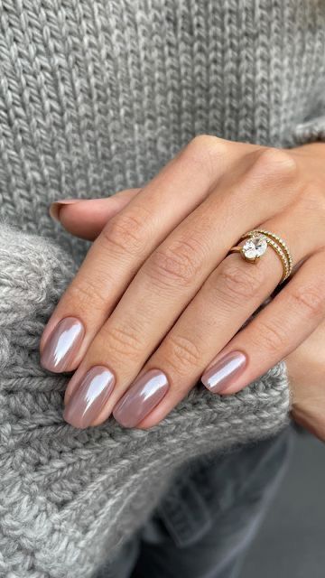 lovely metallic taupe nails are a very sophisticated idea for Old Money and Quiet Luxury styles