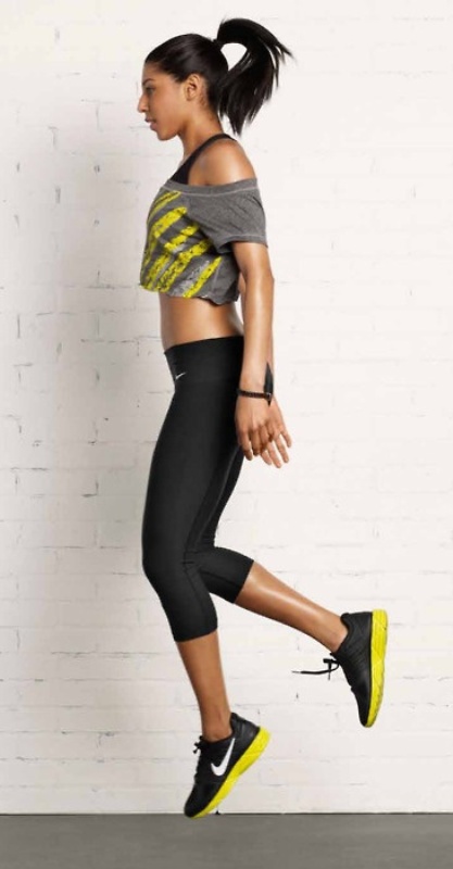 Picture Of stylish and comfy outfits ideas for running  19