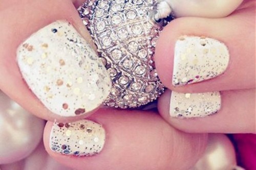 Pretty Party Nails Ideas For Christmas And New Year