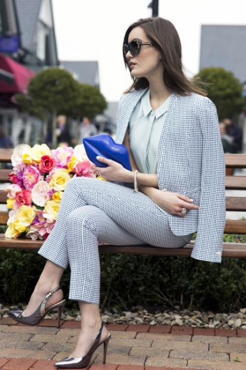 Stylish Outfit Ideas For A Professional Lunch
