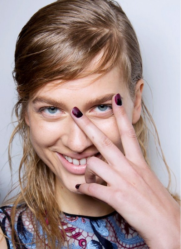Best beauty looks from spring 2016 runways youd love to try  17