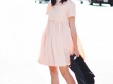 23-trendy-soft-pink-summer-looks-to-recreate-3