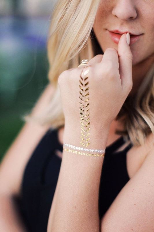 Trendy and shiny metallic flash tattoos to try  5