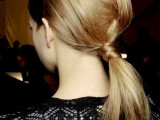 31-chic-and-pretty-christmas-hairstyles-ideas-4