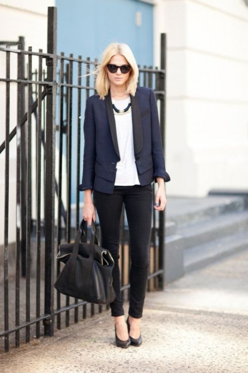 Fashionable Work Outfits For Women To Score A Raise