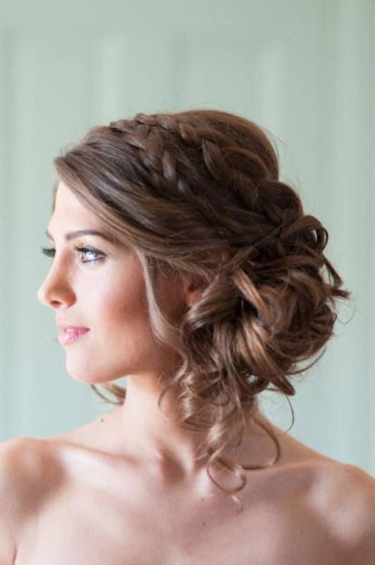 The most gorgeous prom night hairstyles  6