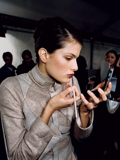 8 Rules To Wear Lipstick Right