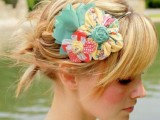 9 Stylish Floral Hair Accessories This Spring8
