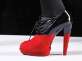 Adorable DIY Viktor & Rolf Inspired Red And Black Booties 3