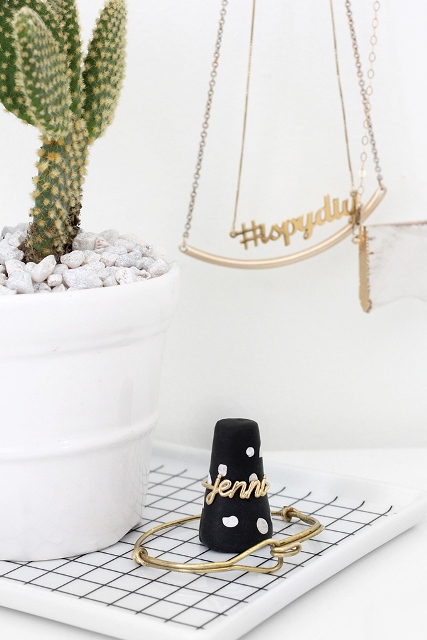 Black And White DIY Triangle Clay Necklace Hooks