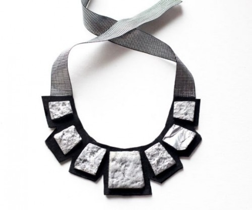 Elegant And Trendy DIY Statement Necklace