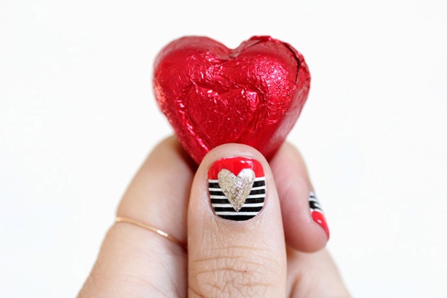 Bright DIY Valentine’s Day Stripes And Hearts Nail Art 3