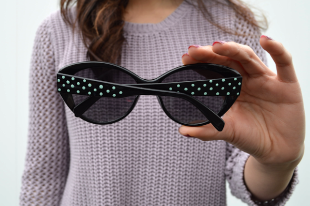 Chic DIY Sunglasses With Nail Polish Dots
