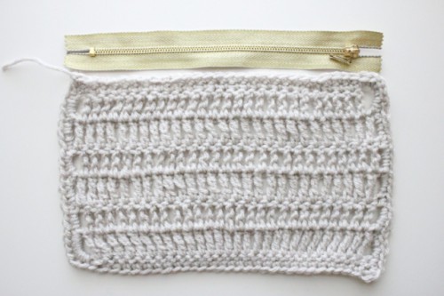 Comfortable DIY Treble Crochet Zip Pouch