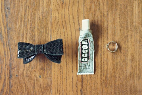 Cute DIY Sequin Bow Ring