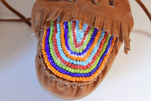 DIY Excellent Beaded Moccasins
