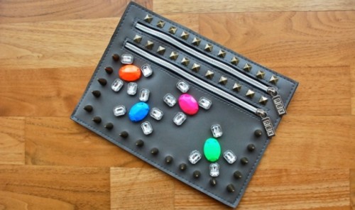 Cool DIY Embellished And Spiked Clutch