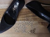 Elegant DIY Crystal Confetti Valentine’s Day Shoes2