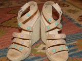 Funny DIY Studded Sandals For This Summer
