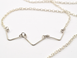 Minimalist DIY Chevron Wire Necklace