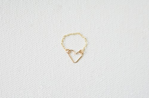 Romantic DIY Chain Heart Ring