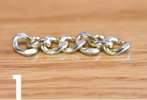 Simple DIY Wire Chain Bracelet