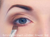 Step-By-Step DIY Neutral Eye Makeup 5