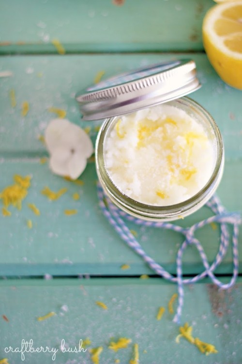 14 All-Natural DIY Face Scrubs For Any Skin Type