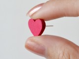 amazing-diy-heart-earrings-from-paper-to-make-2
