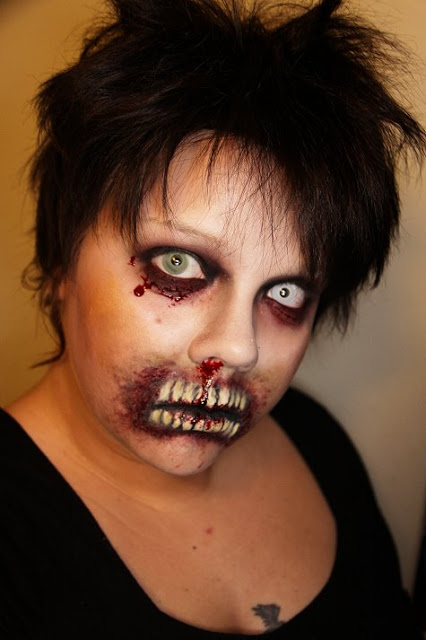 brain eating zombie makeup (via jangsara)