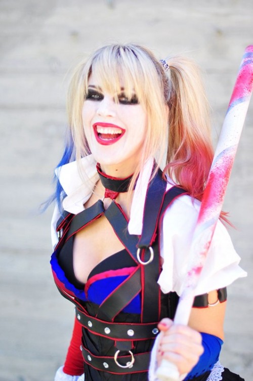Awesome DIY Harley Quinn Costume For Upcoming Halloween