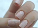awesome-winter-nail-art-ideas-16