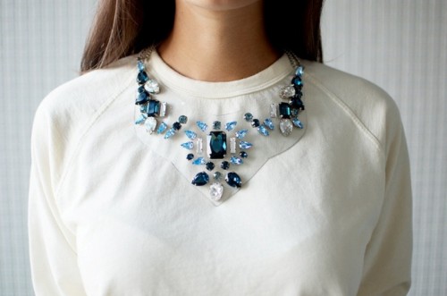 Beautiful DIY Rhinestone Necklace Inspired By Shourouk