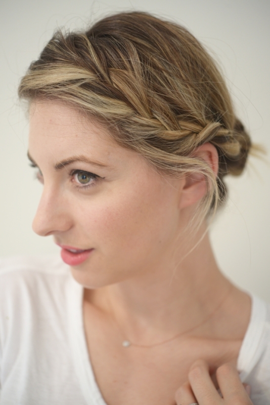 Picture Of casual and fuss free diy side braid  5