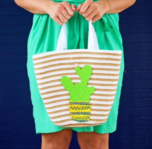 Cheerful DIY Cactus Tote Bag For Summer