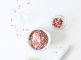 cleansing-and-moisturizing-diy-oatmeal-rose-face-mask-1