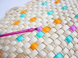 colorful-diy-painted-straw-tote-bags-5