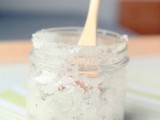comforting-and-soothing-diy-peppermint-foot-scrub-4