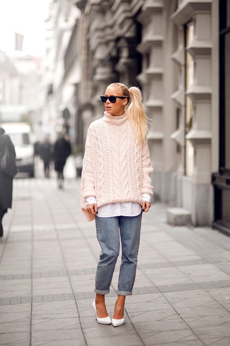 Comfy and cozy oversized sweater outfits for fall  19