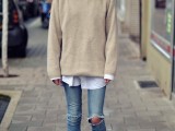 comfy-and-cozy-oversized-sweater-outfits-for-fall-6