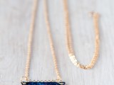 cool-and-easy-diy-galaxy-necklace-7