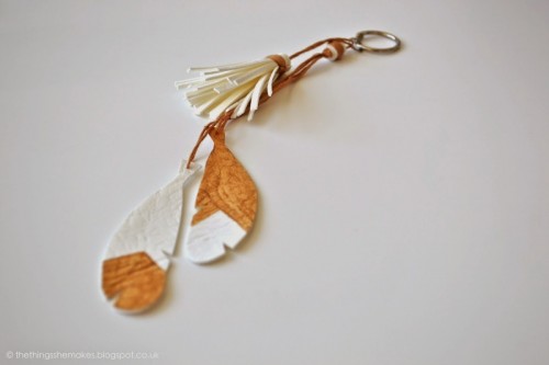 Cool DIY Feather And Tassel Keyring
