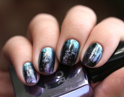 Distressed And Grunge-Inspired DIY Nail Art