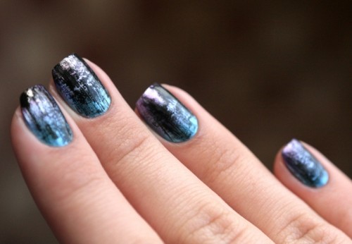 Distressed And Grunge Inspired DIY Nail Art