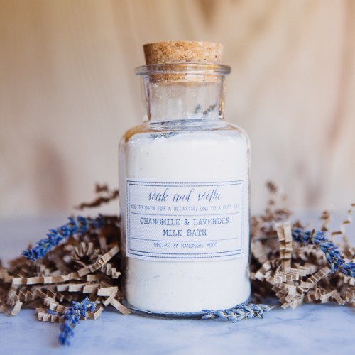 lavender and chamomile milk bath (via handmademood)